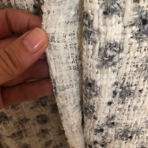 Chanel sweater top! - Picture 5 of 7